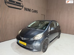 Toyota Aygo - 1.0-12V