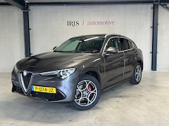 Alfa Romeo Stelvio - 2.0 T AWD Super - Pano - Harman Kardon - Memorystoelen - Camera - Volleder