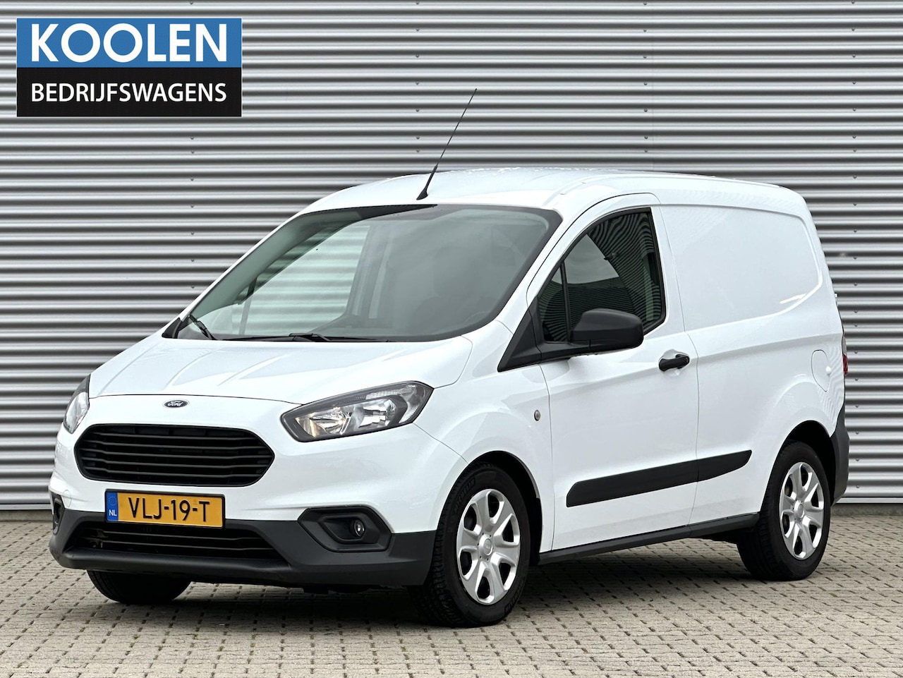 Ford Transit Courier - 1.0 Trend Benzine - AutoWereld.nl