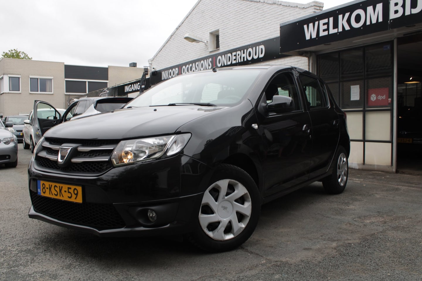Dacia Sandero - 0.9 TCe Lauréate / Airco / Navi / Trekhaak / Elektrische ramen - AutoWereld.nl