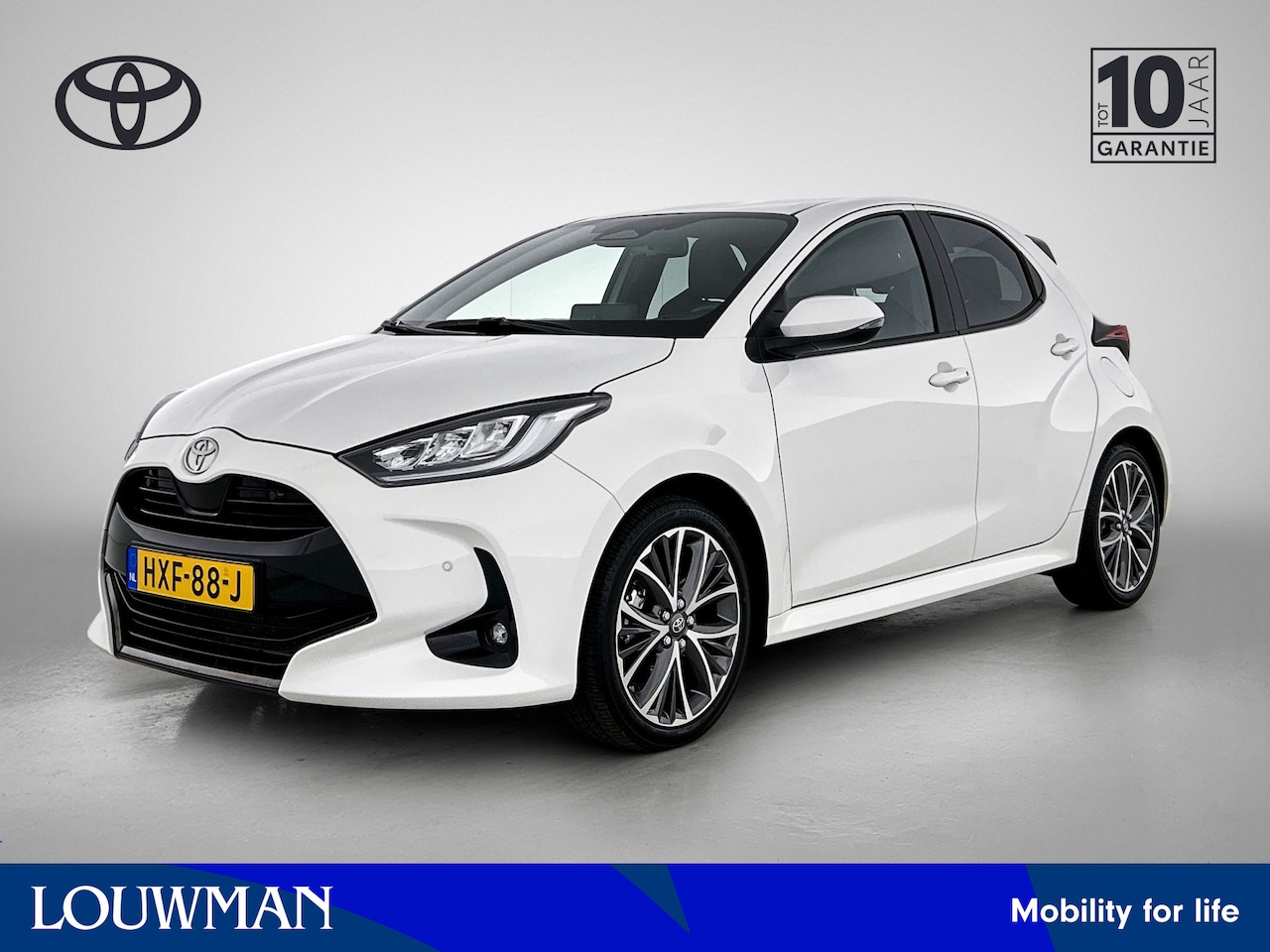 Toyota Yaris - 1.5 Hybrid 130 Executive | BTW Voertuig | Stoel+stuurverwarming | dodehoek detectie | Park - AutoWereld.nl