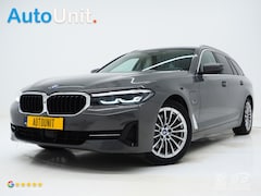 BMW 5-serie Touring - 520e | Leder | HUD | Adaptive Cruise | 360 | Dodehoek | Sfeerlicht | Stoelverwarming