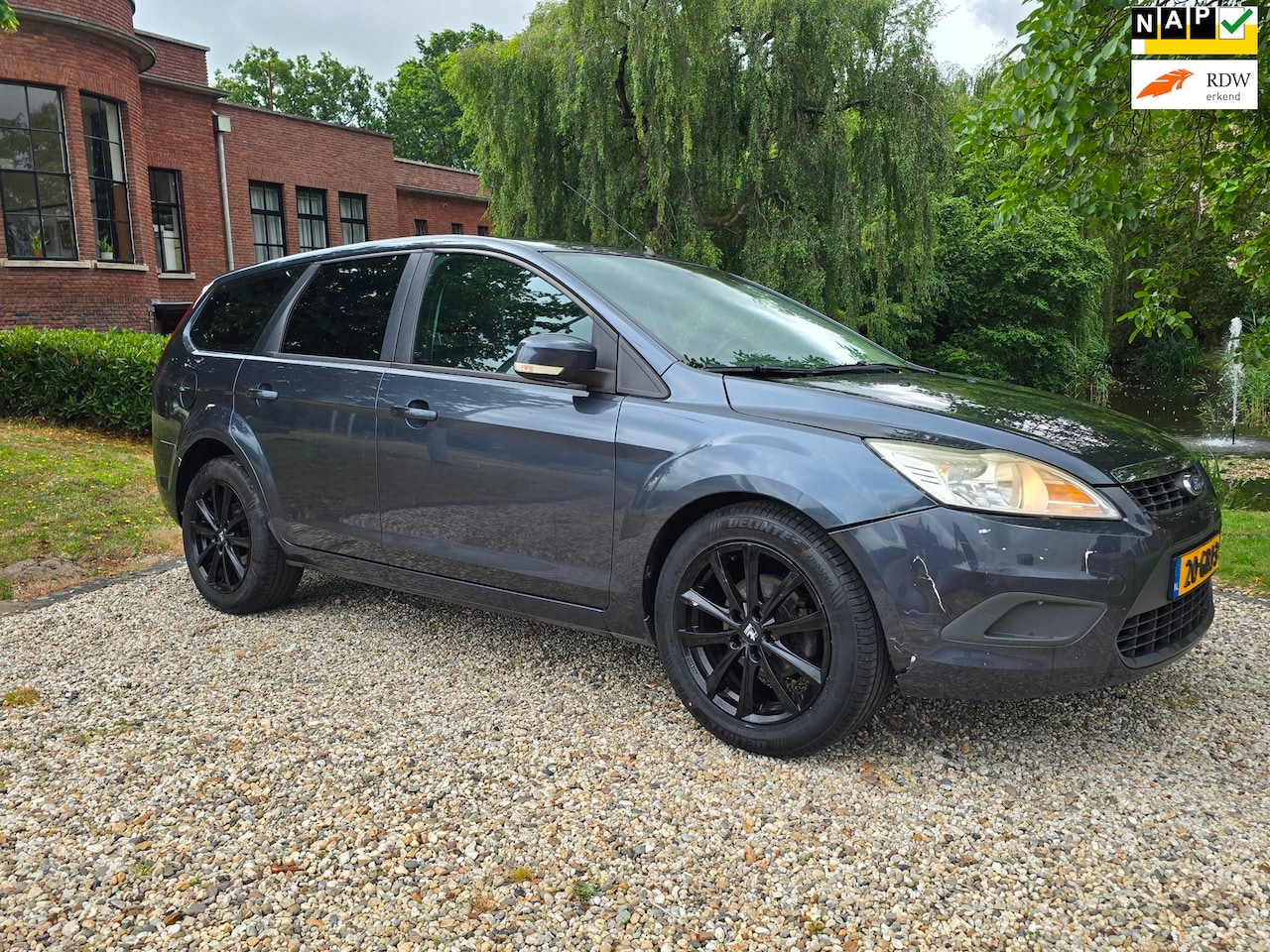 Ford Focus Wagon - 1.6 Trend AIRCO/cruise *apk:07-2027* - AutoWereld.nl