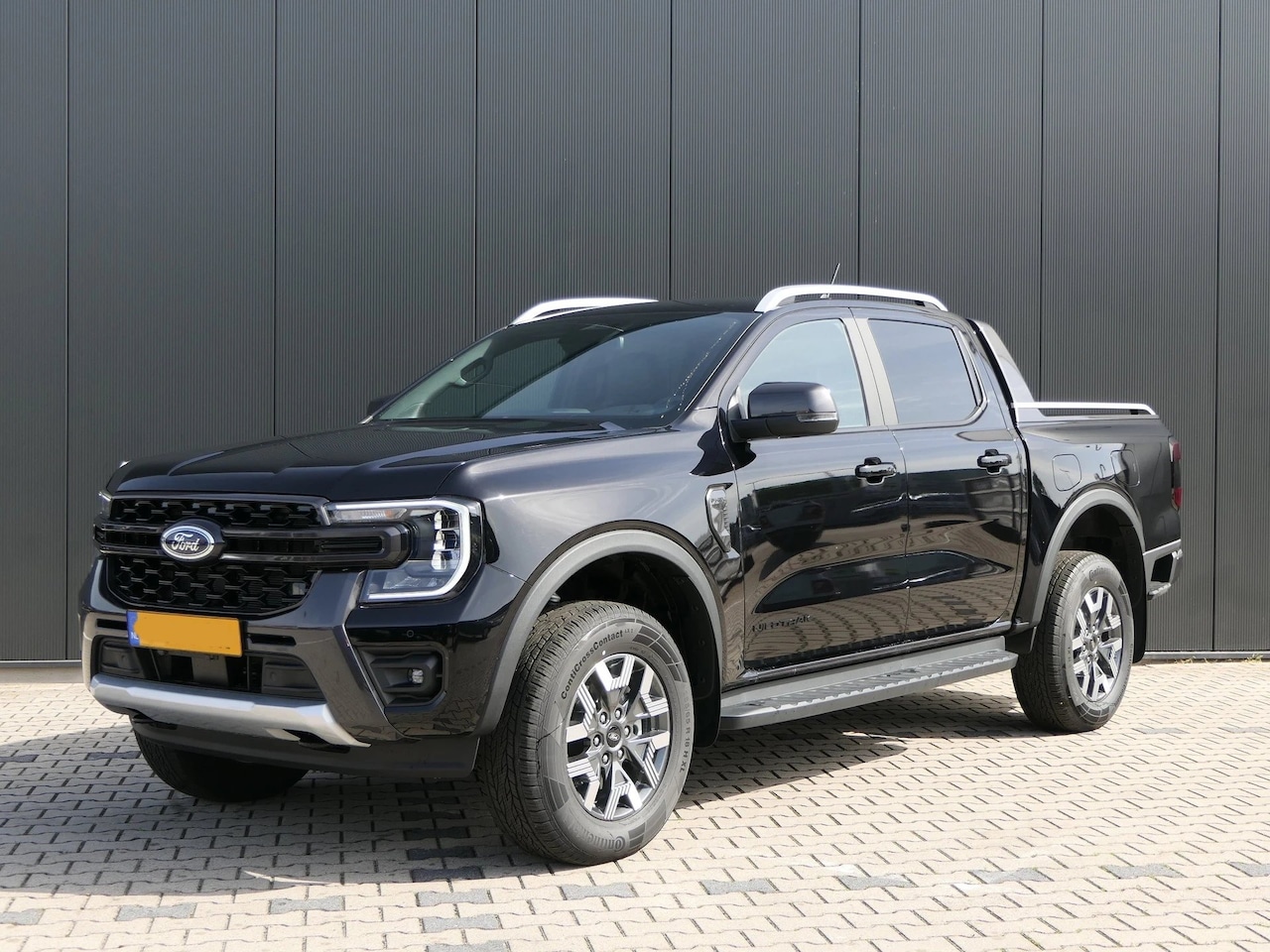 Ford Ranger - Wildtrak Double Cab 2.3 PHEV 206 kW / 279 pk | 0.99% Financial Lease | 1-fase laadkabel mo - AutoWereld.nl