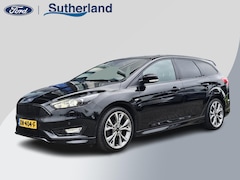 Ford Focus Wagon - 1.5 Titanium 182 pk | 2de eigenaar | Bi-xenon | Camera | Stuur- en stoelverwarming | 18''