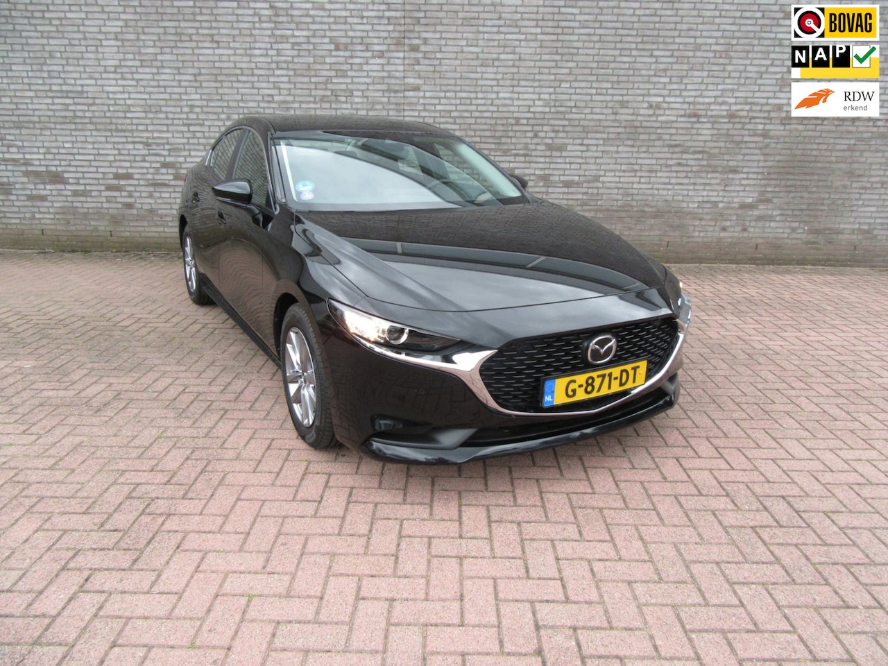 Mazda 3 - 2.0 e-SkyActiv-G M Hybrid 122 Comfort met Bose - AutoWereld.nl