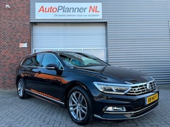 Volkswagen Passat Variant - 1.6 TDI Highline Business R Navi Virtual