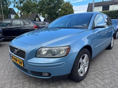 Volvo V50 - 1.8 Summum 125pk, Airco, Cruise, Leder, Trekhaak.Nap