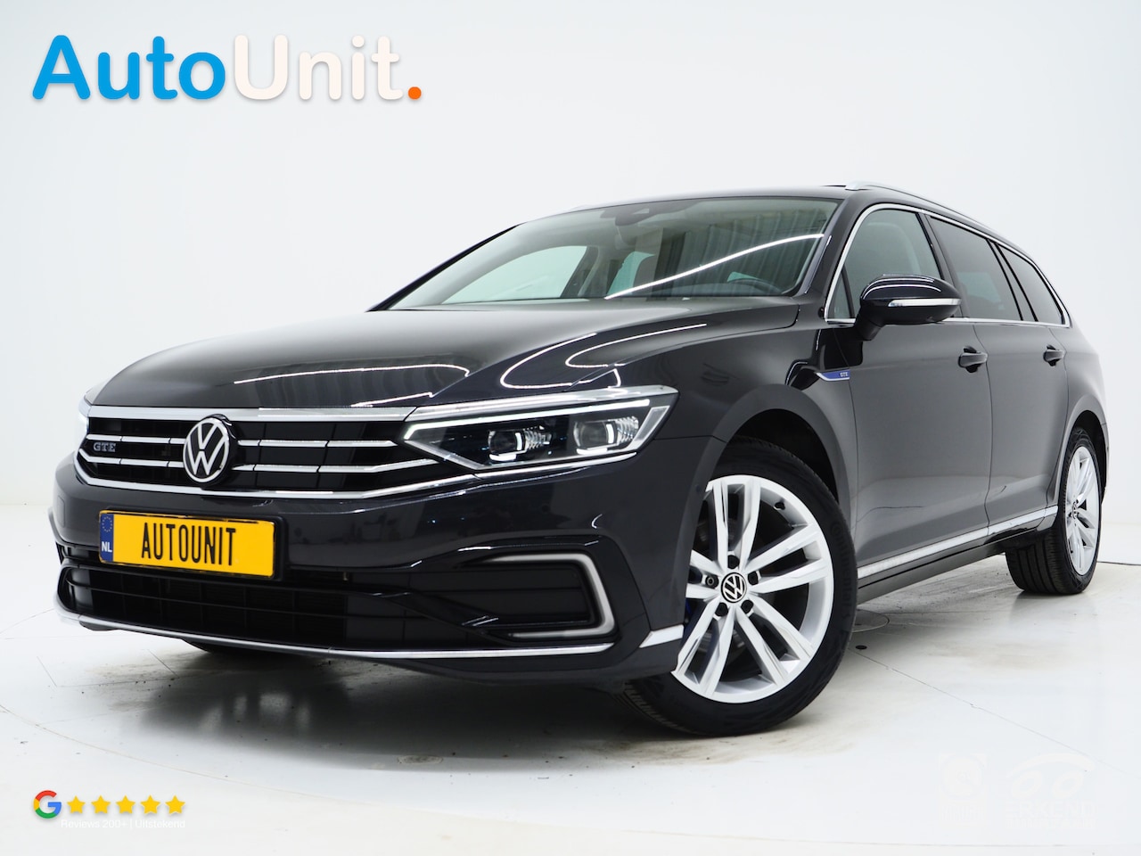 Volkswagen Passat Variant - 1.4 TSI PHEV GTE | Panoramadak | Leder/Alcantara | Trekhaak | Massage | 360 | Sfeerlicht | - AutoWereld.nl