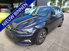 Volkswagen Polo - 1.0 MPI * 4X v.a. euro 11.999, - Airco * PDC * Bluetooth