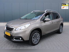 Peugeot 2008 - 1.2 PureTech TREKHAAK CRUISE CONTROLE AIRCO
