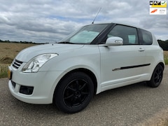 Suzuki Swift - 1.3 Limited|nieuwe apk|