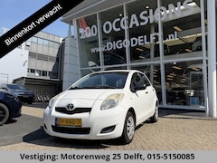 Toyota Yaris - 1.0 VVTi Acces . AIRCO . ELEKTRSICHE RAMEN VOOR . RADIO-CD/MP3 SPELER