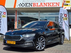 Skoda Octavia Combi - 1.0 e-TSI Business Edition Plus Automaat BJ.2022 / Navi / Led / Keyless / Clima / 18"Lmv /