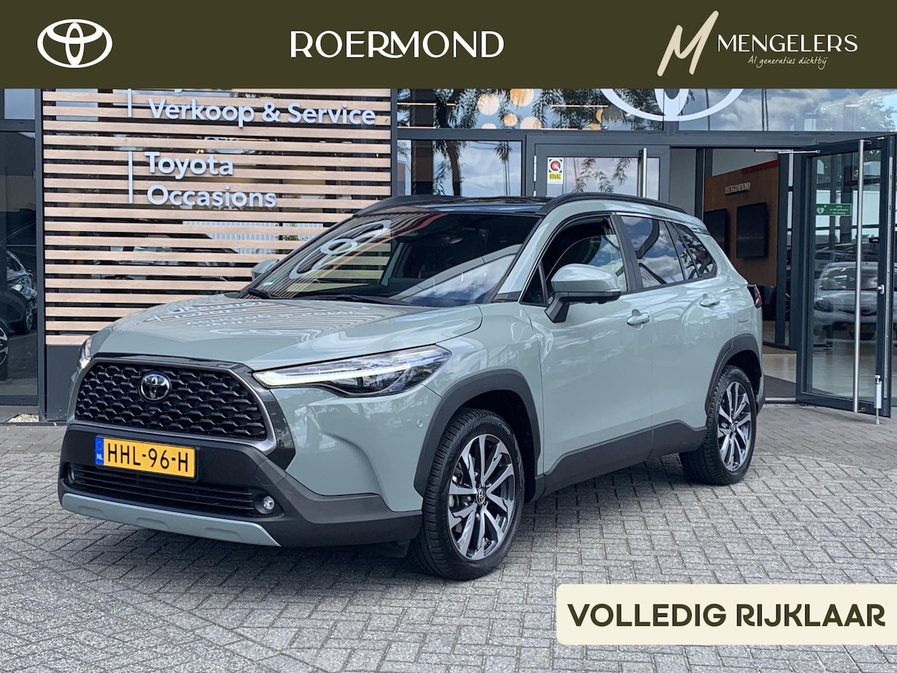 Toyota Corolla Cross - Hybrid 200 Executive | Rijklaar | Panoramadak | Stoel/-Stuurwielverwarming | - AutoWereld.nl