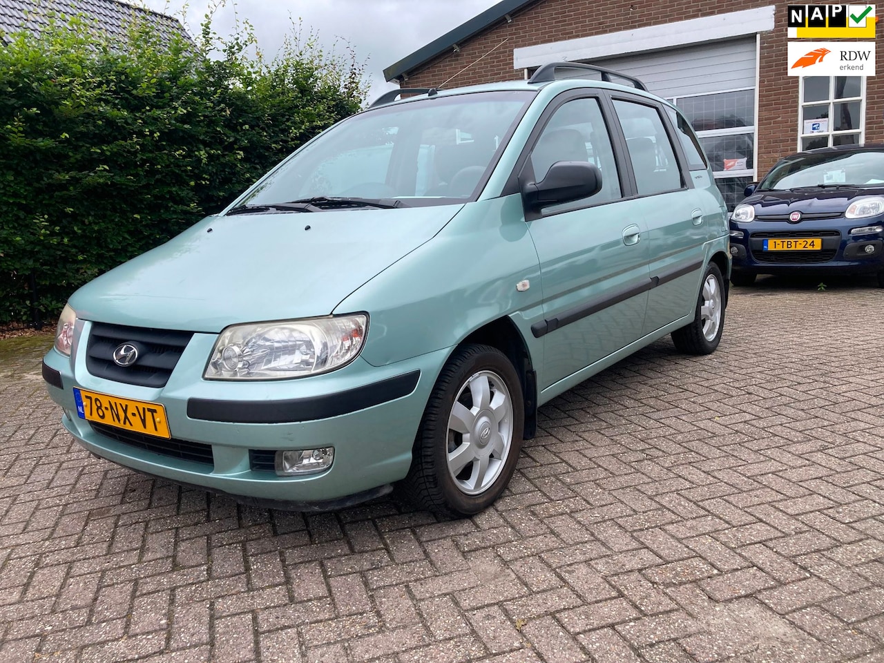 Hyundai Matrix - 1.6i GL 25 Edition Bj 2004, Airco, Navi,163.300 km NAP APK TOT 05-2027 inruil is mogelijk - AutoWereld.nl