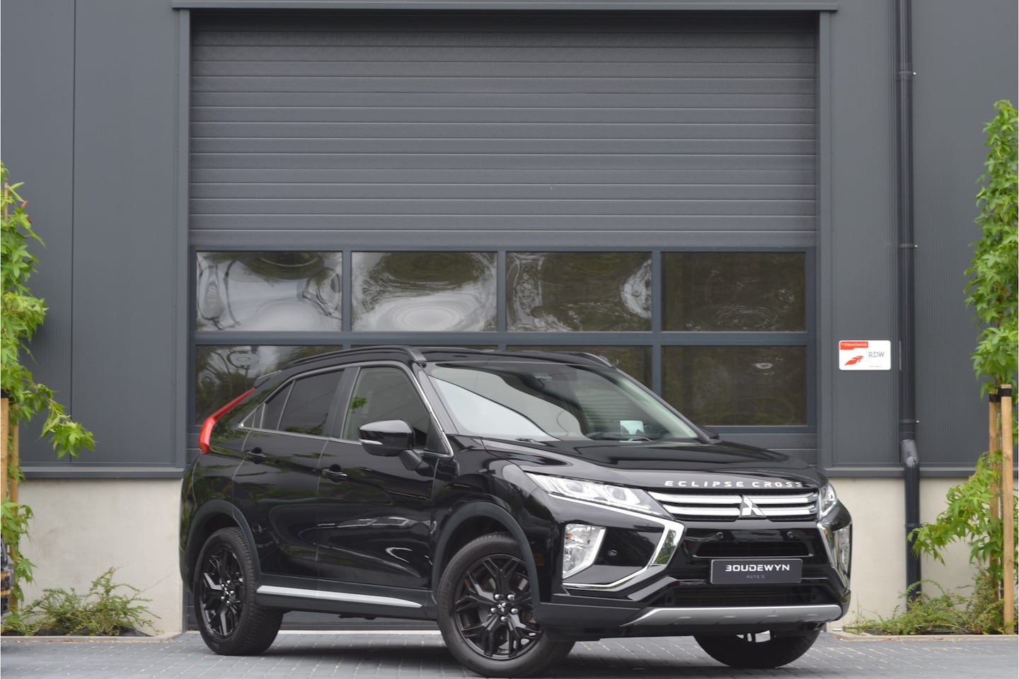 Mitsubishi Eclipse Cross - 1.5 DI-T First Edition NAP | Head up display | Trekhaak | - AutoWereld.nl
