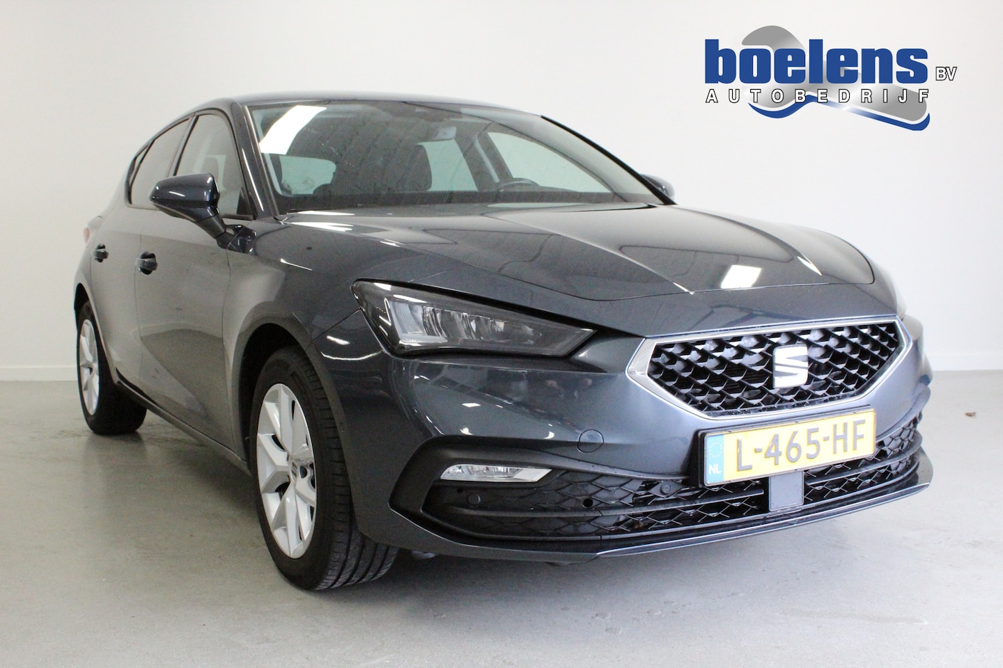 SEAT Leon - 2.0 TDI Style Business Intense | NL-AUTO! | ACC | DAB-RADIO | CAMERA | 16'LMV | CARPLAY | - AutoWereld.nl