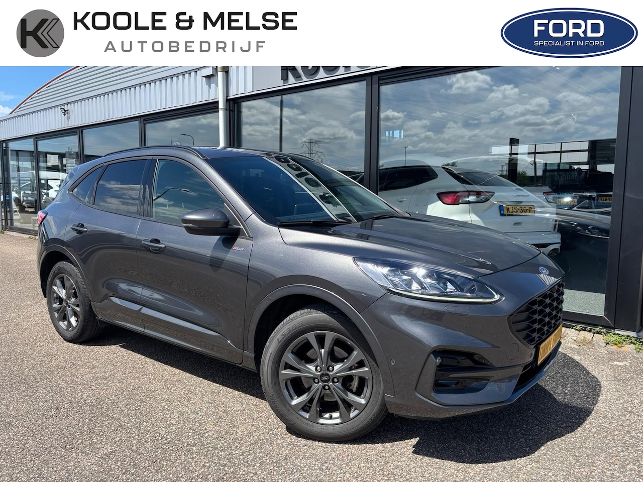 Ford Kuga - PHEV 225pk ST-Line X,winterpakket , Carplay , adaptive cc - AutoWereld.nl