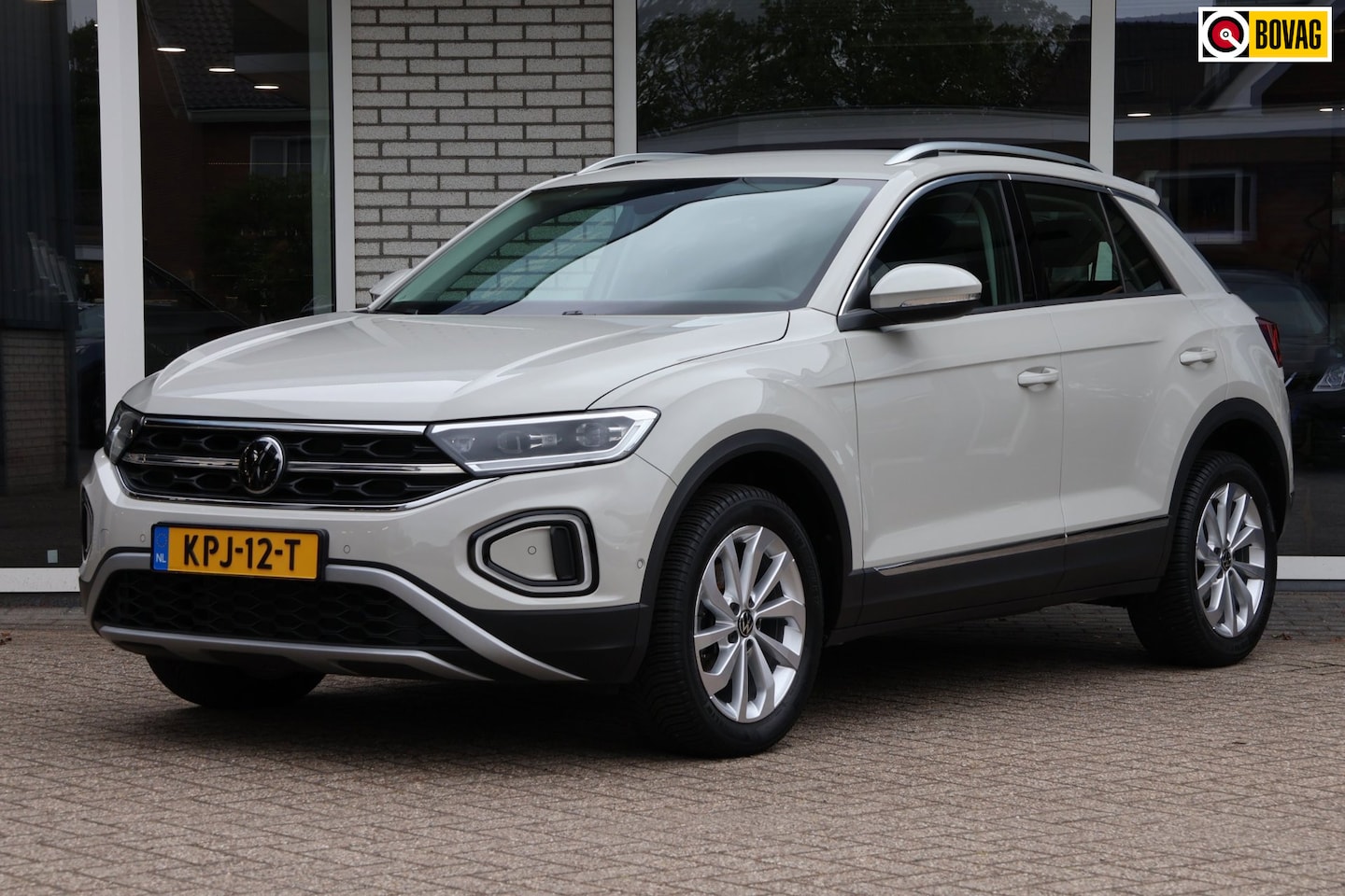 Volkswagen T-Roc - 1.0 TSI Camera Carplay Stoelverwarming - AutoWereld.nl