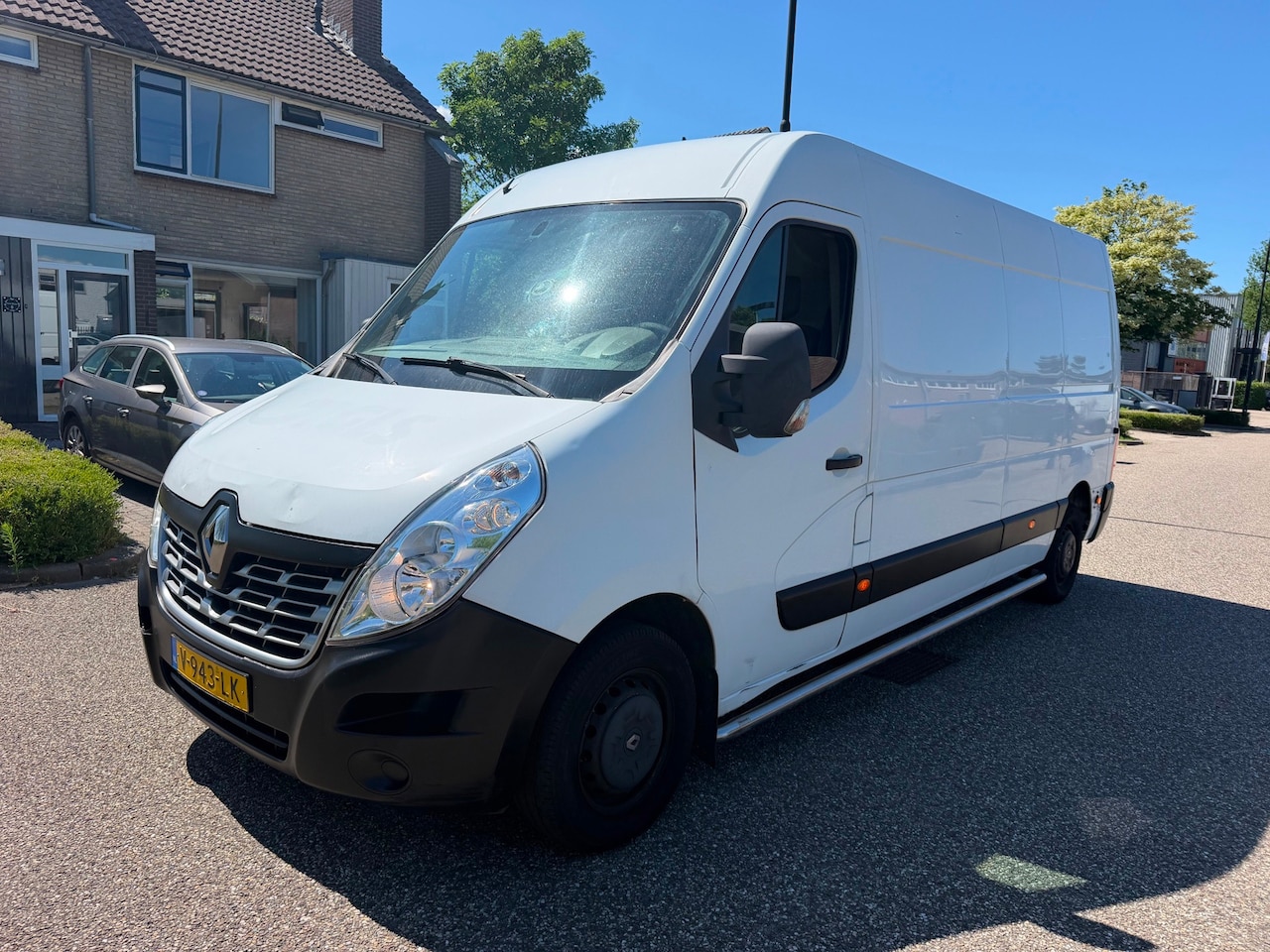 Renault Master - T35 2.3 dCi L3H3 T35 2.3 dCi L3H3 - AutoWereld.nl