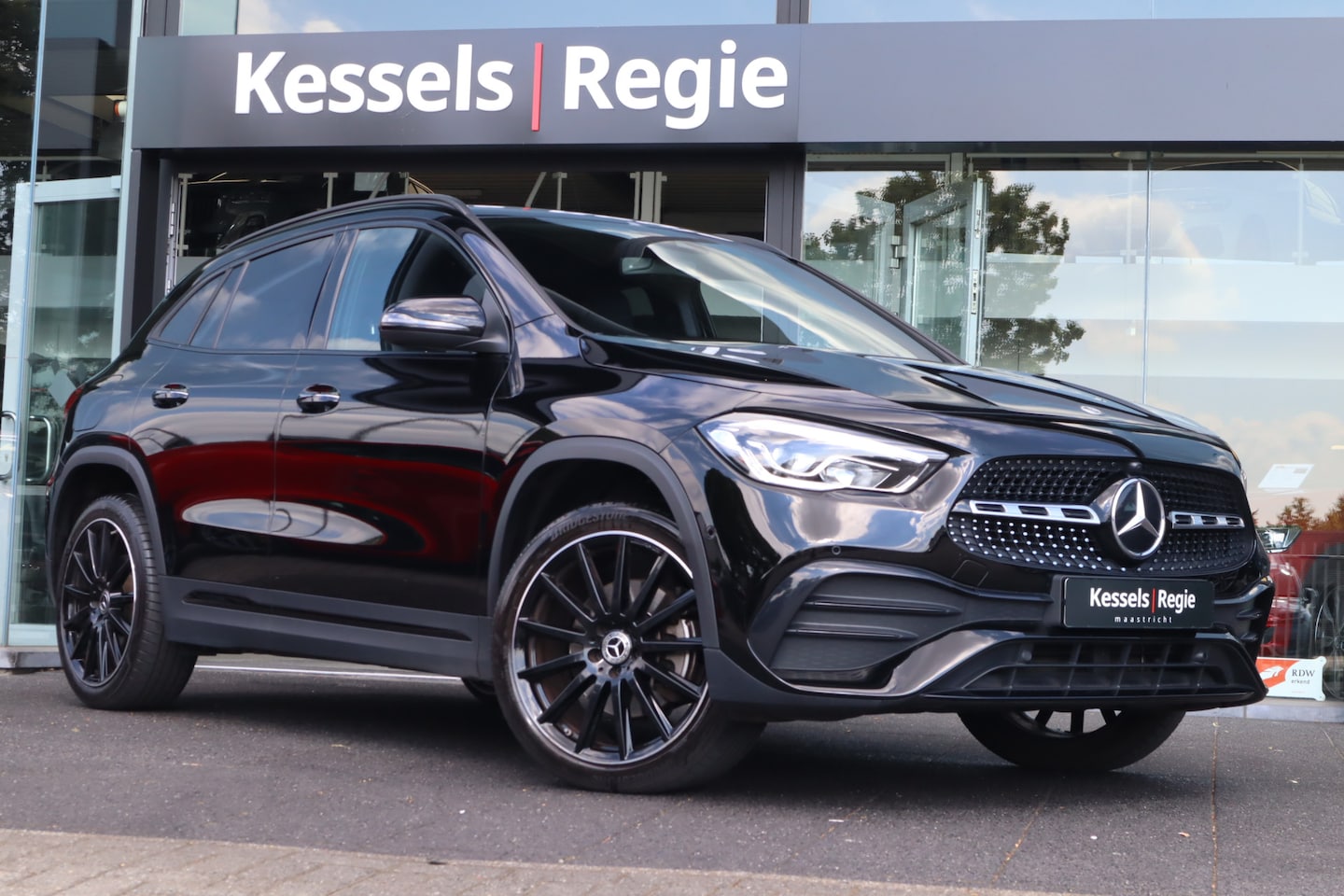 Mercedes-Benz GLA-Klasse - 250 e AMG Line | Night | Led | Camera | Navi | CarPlay - AutoWereld.nl