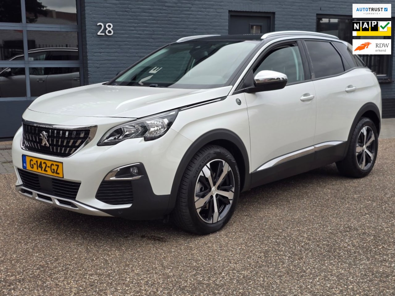 Peugeot 3008 - 1.2 PureTech Crossway 1E EIGENAAR NWE DISTRIBUTIE EN ONDERHOUDSBEURT - AutoWereld.nl