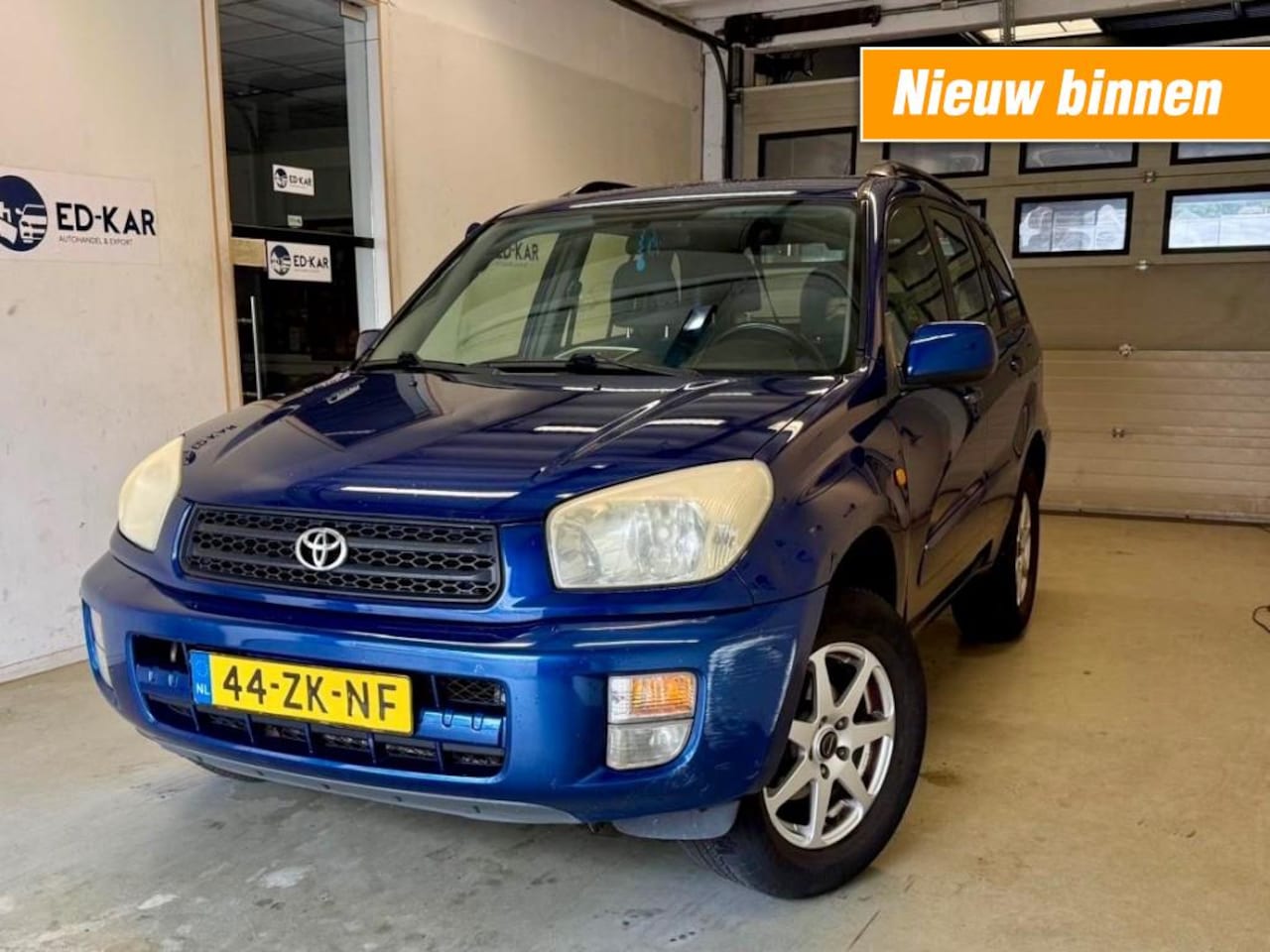 Toyota RAV4 - 1.8-16V VVT-i Sol AIRCO LMV RIJDT GOED APK 1-2027 - AutoWereld.nl