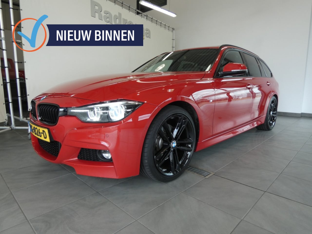 BMW 3-serie Touring - 330i MSport Edition Panodak, Navi Leder , etc - AutoWereld.nl