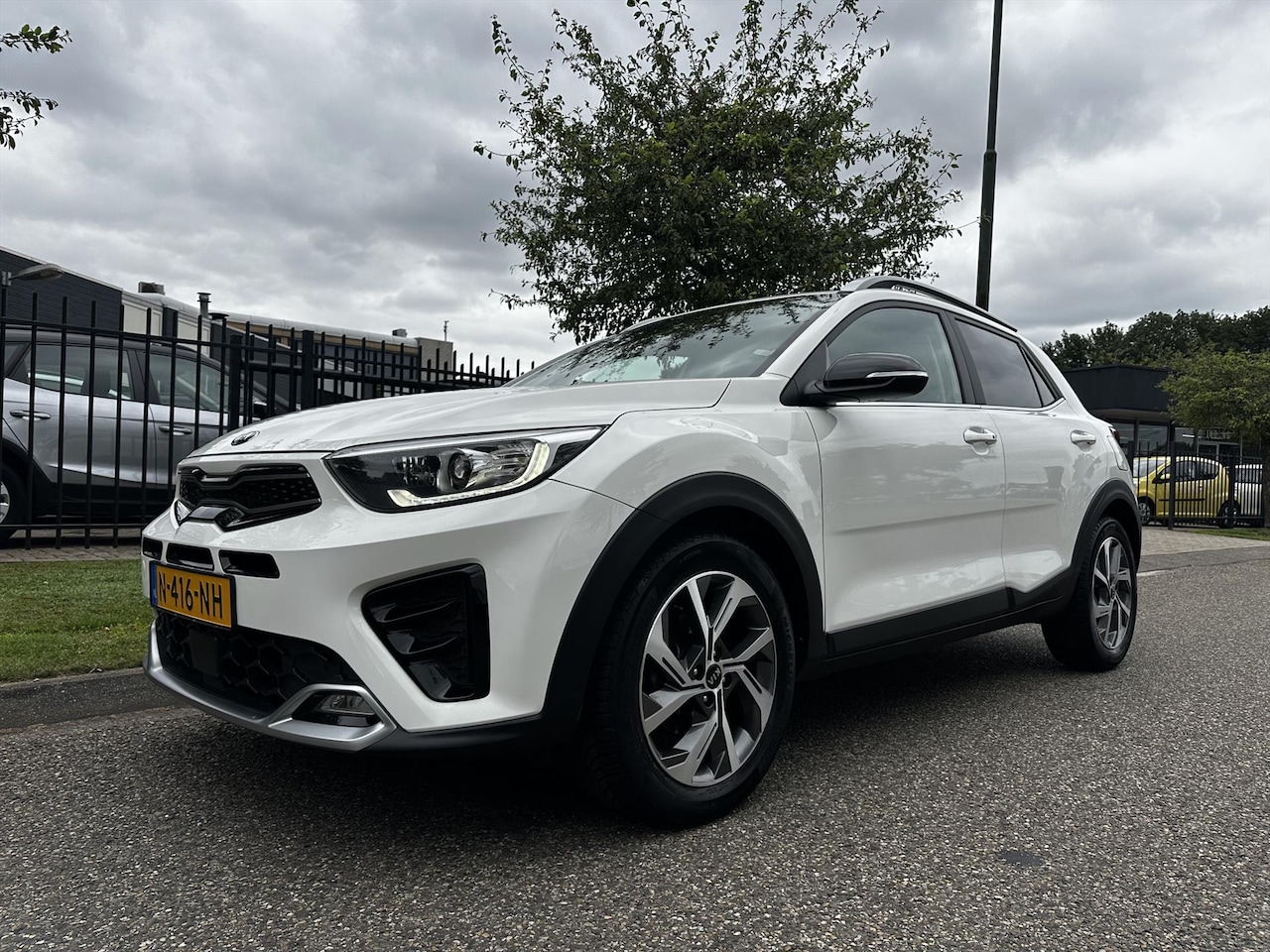 Kia Stonic - 1.0 T-GDi MHEV 100pk GT-Line Clima Navi - AutoWereld.nl