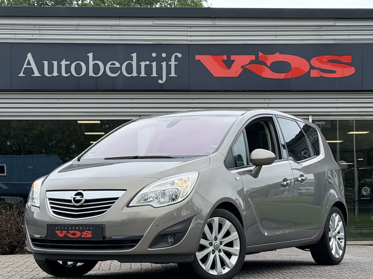 Opel Meriva - 1.4 Cosmo | Navi | Afn. trekhaak | Zeer nette staat! - AutoWereld.nl