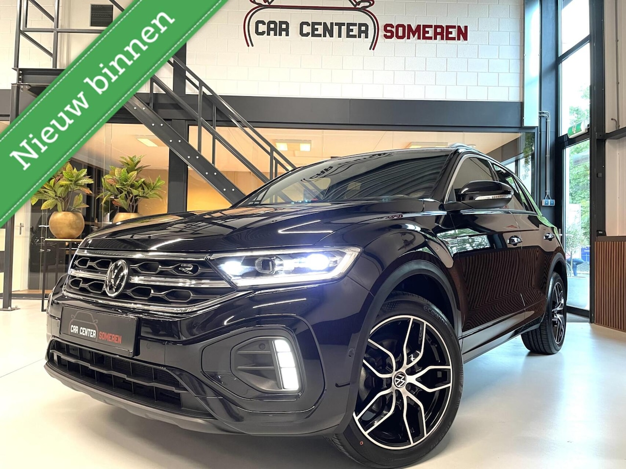 Volkswagen T-Roc - 1.5 TSI R-Line/ Camera/ Keyless/ IQ LED/ CarPlay - AutoWereld.nl