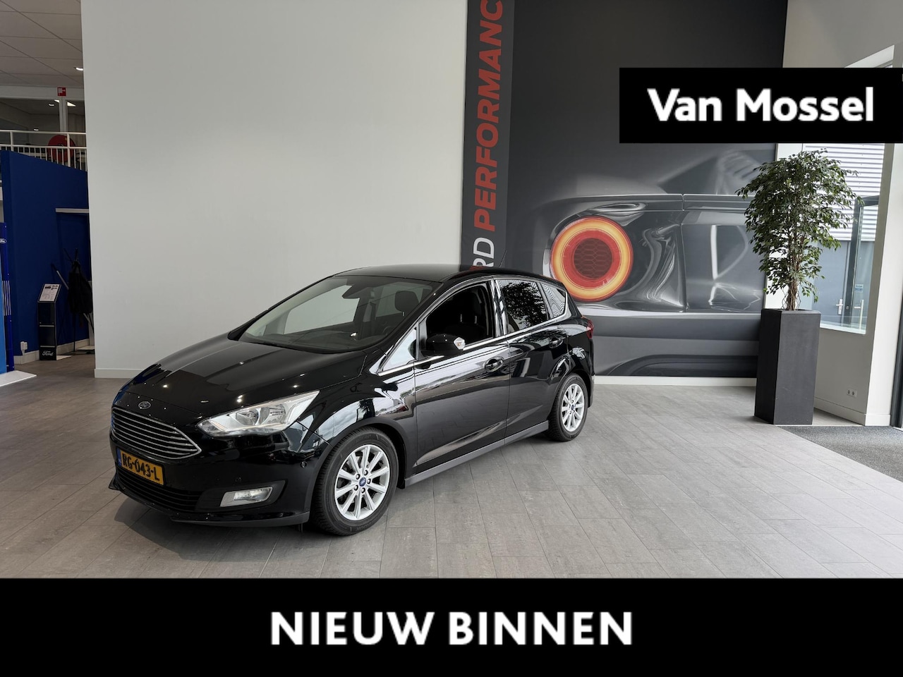 Ford C-Max - 1.0 Ambiente | WINTER PACK | TREKHAAK | CRUISE CONTROL | PARKEERCENSOREN | - AutoWereld.nl