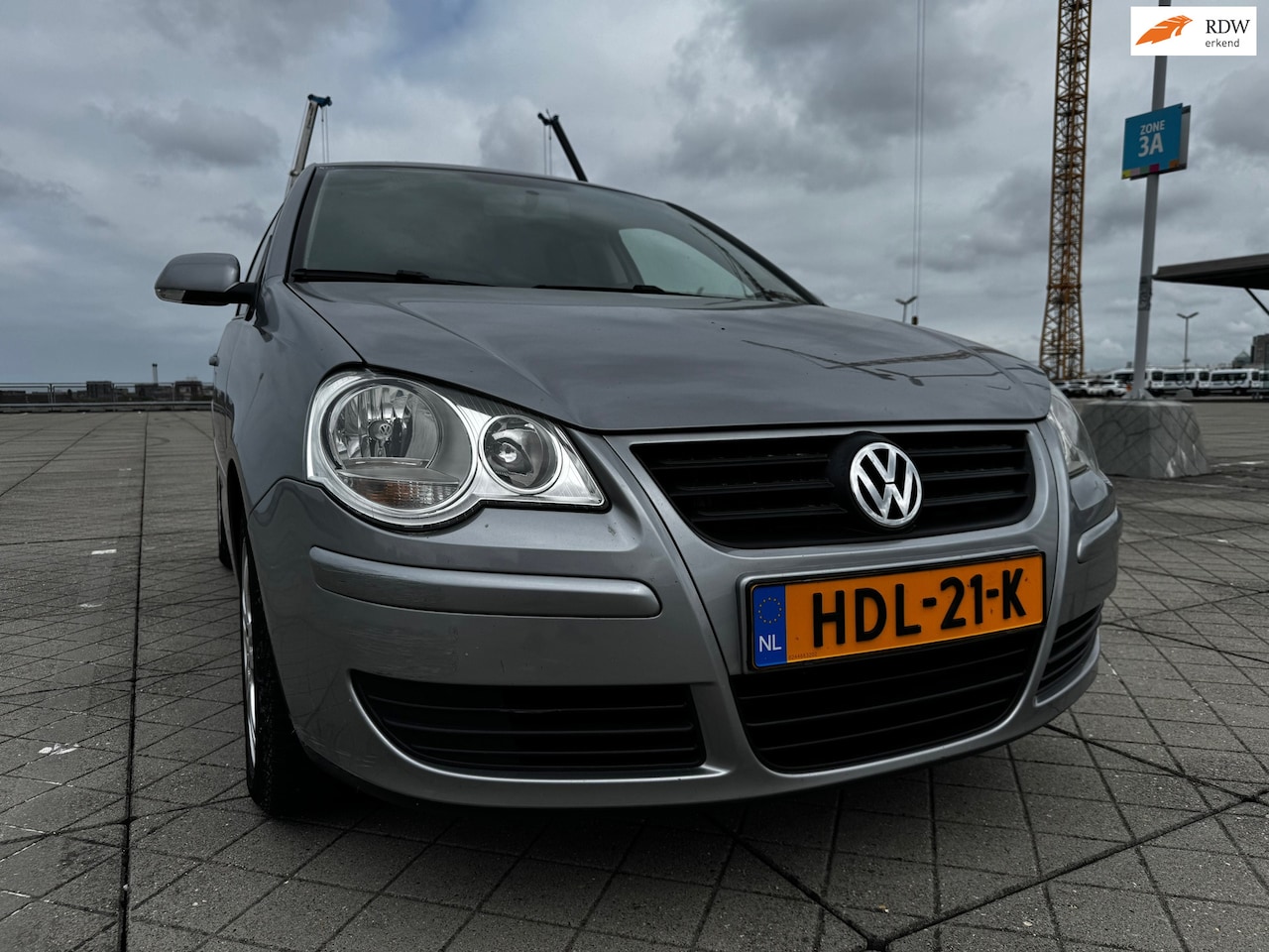 Volkswagen Polo - 1.2 Optive AIRCO ELEKTRISCHE RAMEN VELGEN - AutoWereld.nl