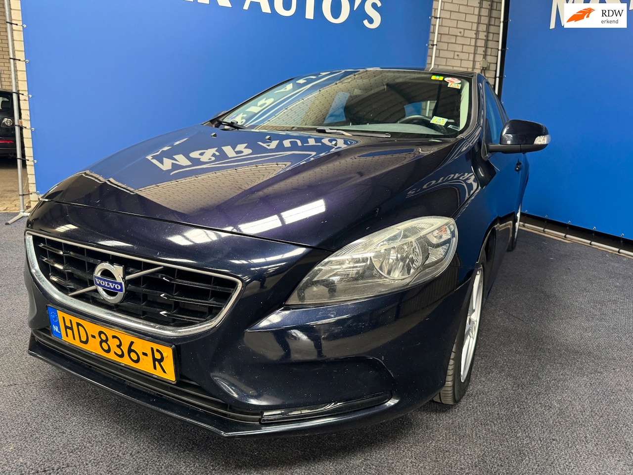 Volvo V40 - 2.0 D2 Kinetic Business 2.0 D2 Kinetic Business nieuwe apk - AutoWereld.nl