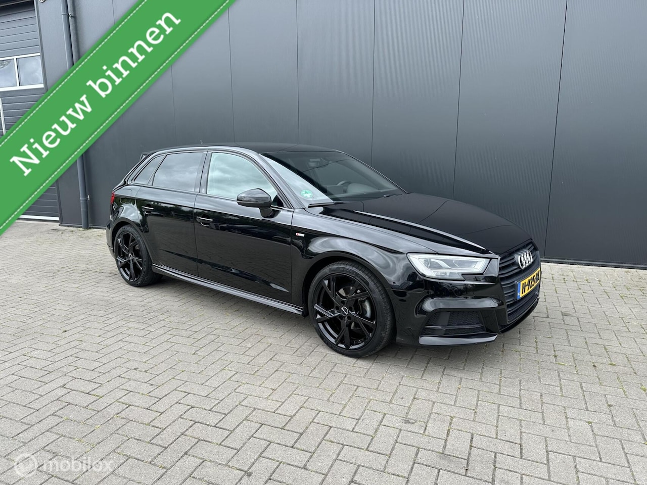 Audi A3 Sportback - 30 TFSI Sport 3x S-line Edition!! virtual - AutoWereld.nl