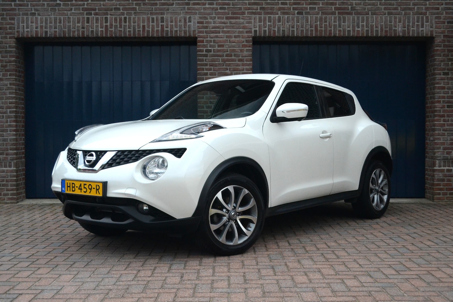 Nissan Juke - 1.2 DIG-T S/S Connect Edition | Trekhaak | Camera | Keyless | Cruise | Clima - AutoWereld.nl