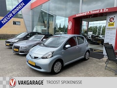 Toyota Aygo - 1.0-12V, Airco, Elektrischpakket, Stuurbekrachting, Centraledeurvergrendeling