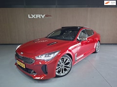 Kia Stinger - 2.0 T-GDI GT-Line | Clima | Navi | Pano | Cruise | Camera | Stuur & Stoelverwarming |
