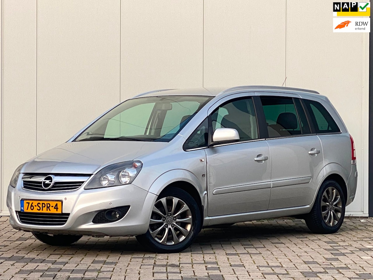 Opel Zafira - 1.8 111 years Edition 7 persoons airco - AutoWereld.nl