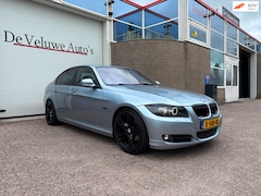 BMW 3-serie - 318i Business Line|Leder|Climate|Stoelverwarm