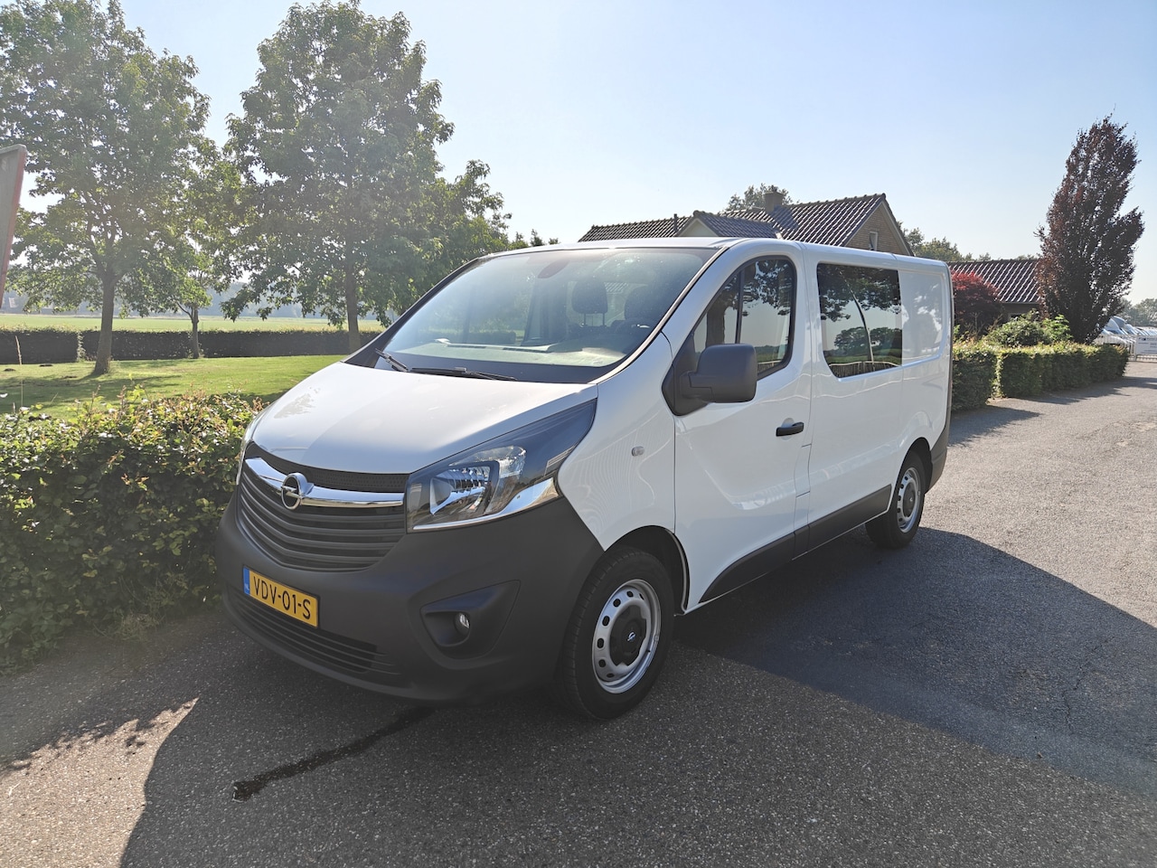Opel Vivaro - 1.6 CDTI L1H1 DC Sport AIRCO/NAVI BJ 2019 - AutoWereld.nl