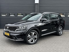 Kia Sorento - 1.6 T-GDI Plug-in Hybrid 4WD DynamicLine 7p. | Trekhaak | Camera | ACC | €35.900, - incl.