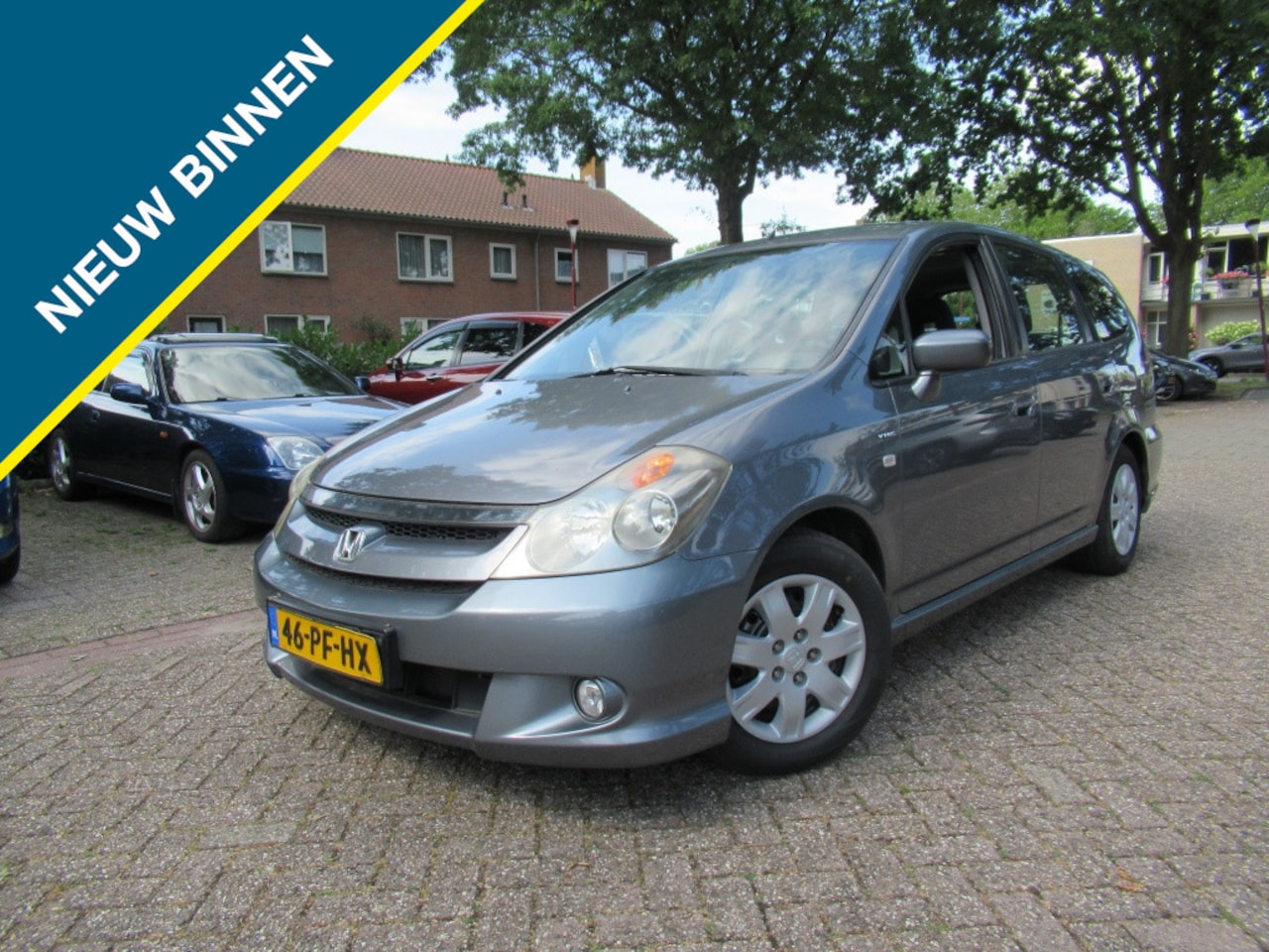 Honda Stream - 1.7 VTEC I NW Gr. Beurt+Distributie+APK I VAKANTIEKLAAR! - AutoWereld.nl