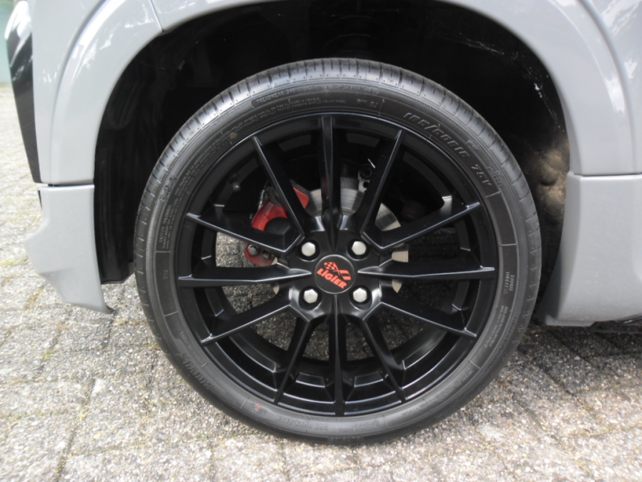 Aixam Crossover - Ligier JS60 Sport Ultimate Dci
