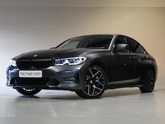 BMW 3-serie - 330i High Executive |Stoelverw. |LASER LED |Sfeer