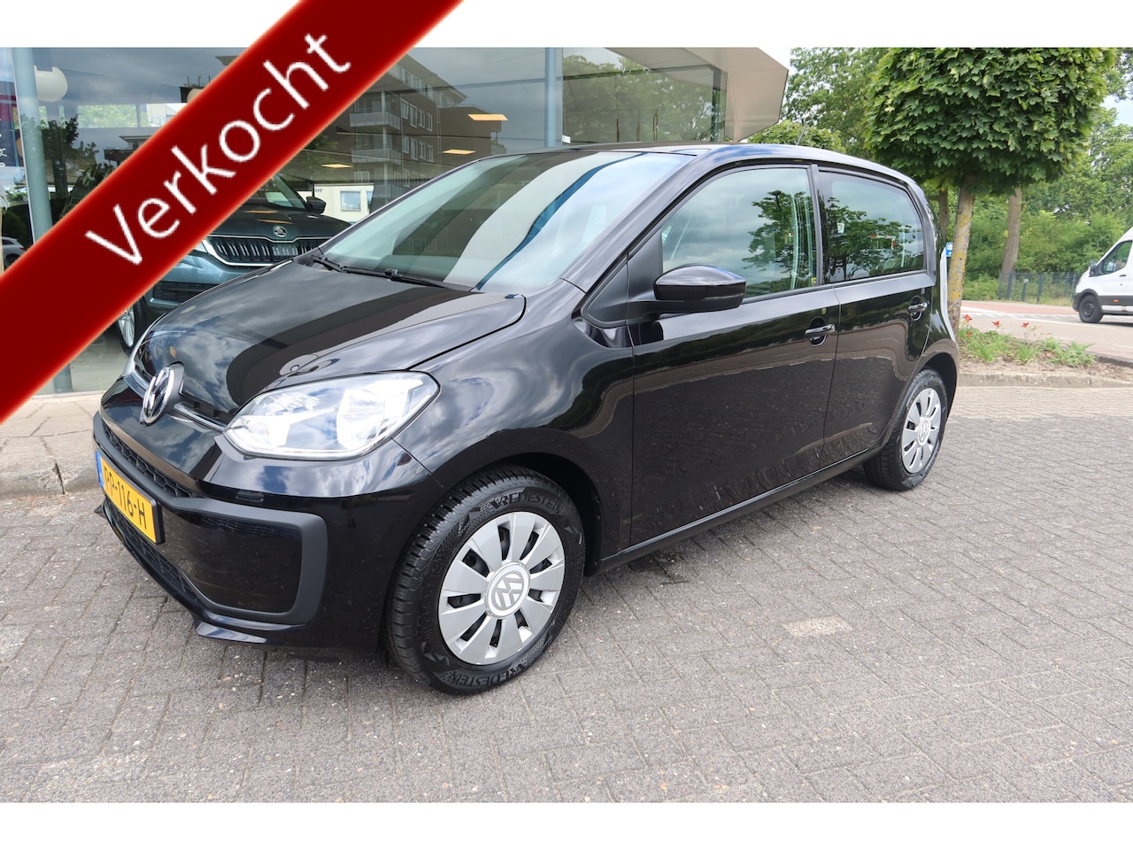 Volkswagen Up! - 1.0 BMT move up! BLUETOOTH I ALL-SEASON I - AutoWereld.nl