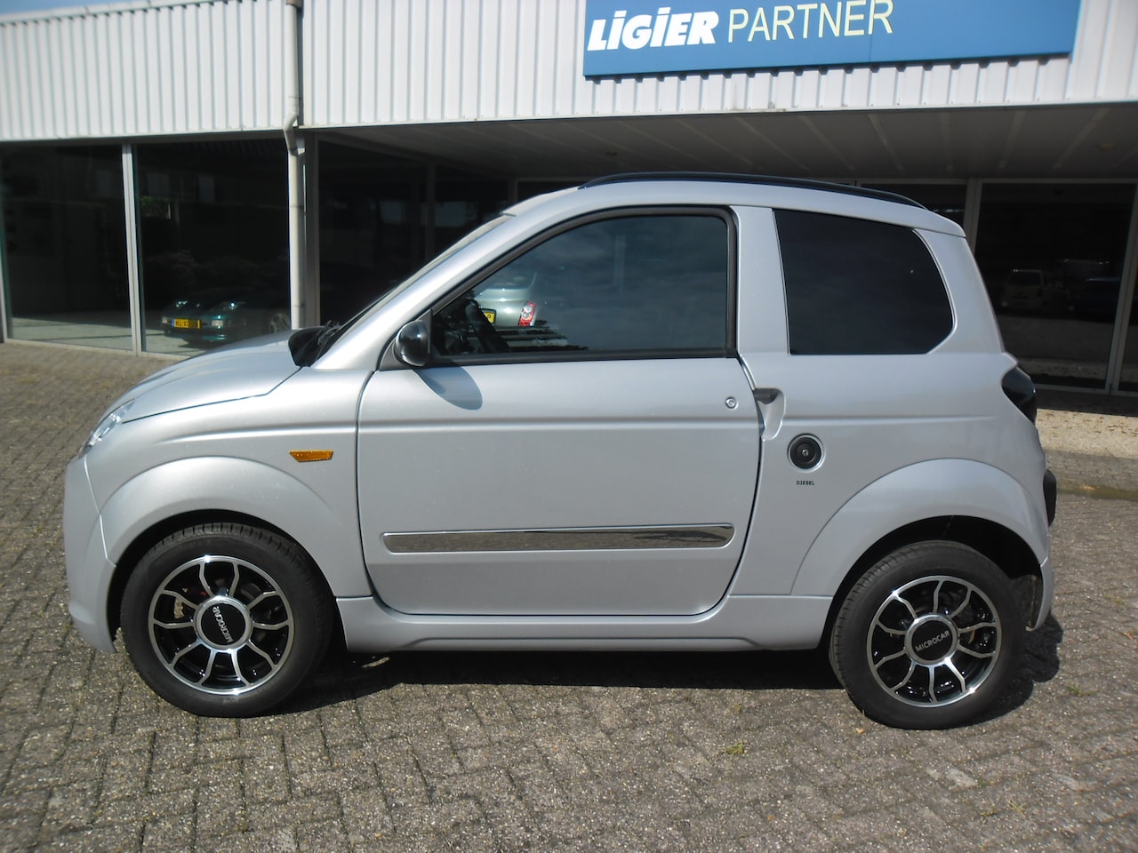 Aixam S10 - MICROCAR M.GO PLUS COMFORT DCI