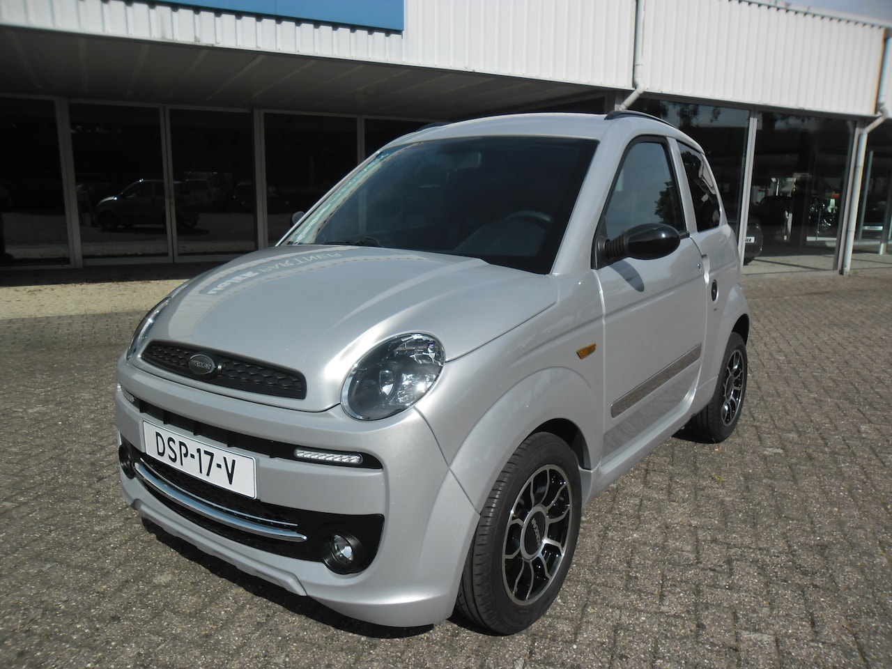 Aixam S10 - MICROCAR M.GO PLUS COMFORT DCI