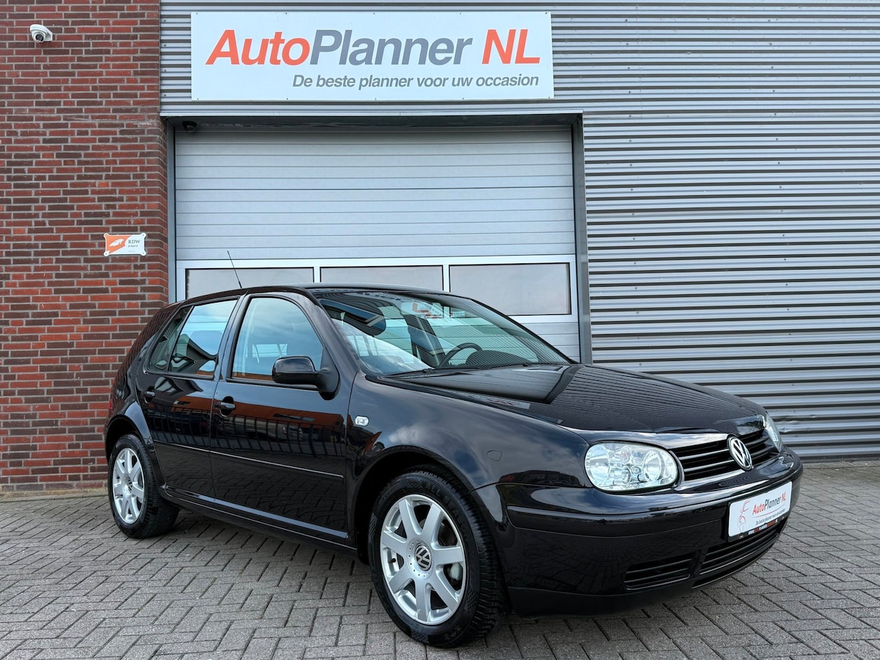 Volkswagen Golf - IV 1.6 Highline! Clima! Navi! *27.243 KM!* - AutoWereld.nl